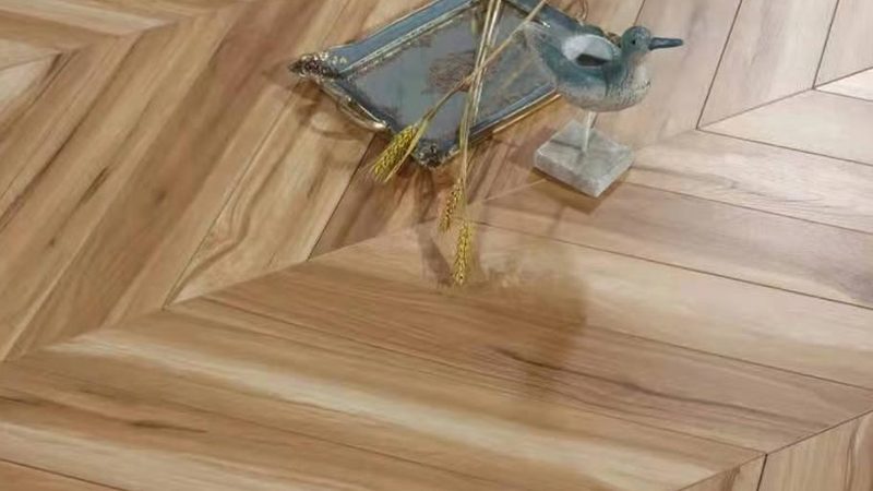 实木地热地板含水率：标准范围与选购要点**