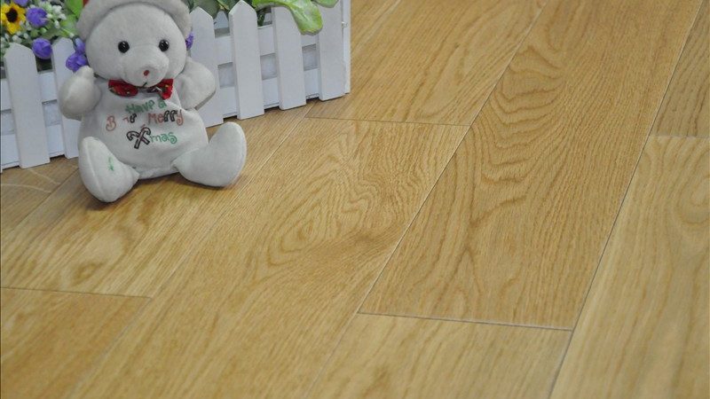地板保养流程定制方案，告别地板烦恼